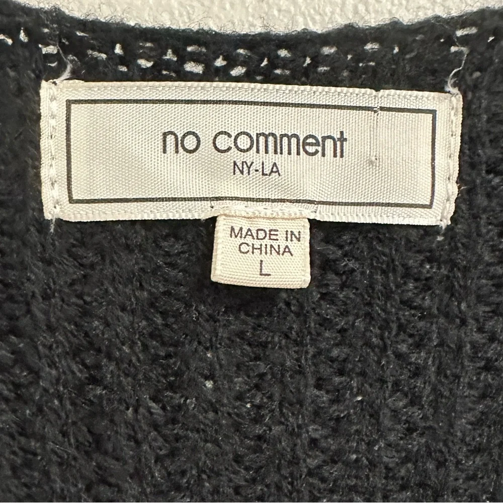 Black white and tan cropped sweater - Picture 3 of 3